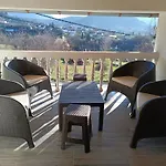 Tranquil Retreat - \