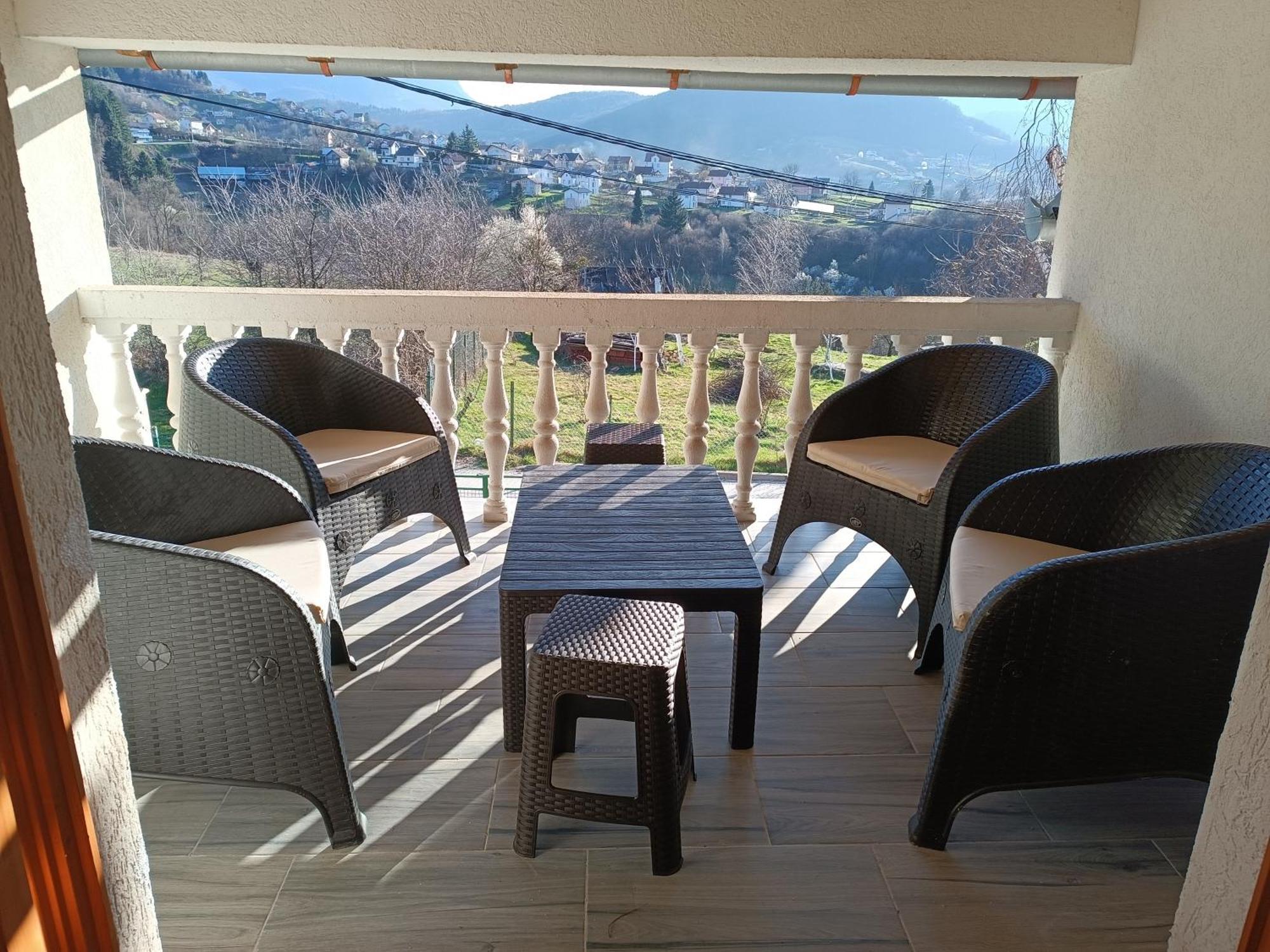 Tranquil Retreat - 
